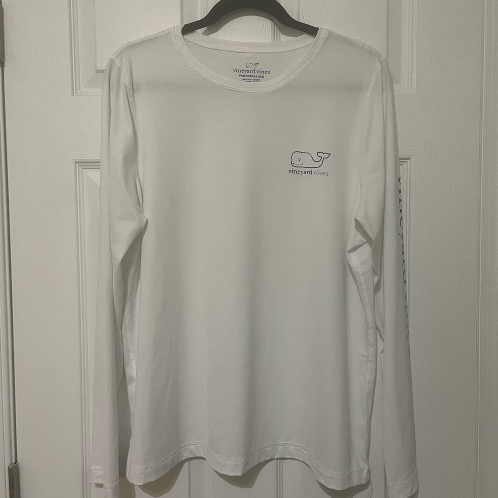 Vineyard Vines Women’s Performance Shirt - Size XL